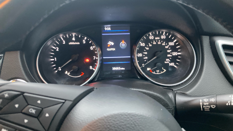 Nissan Qashqai 1.3 DiG-T 160 Tekna 5dr Petrol Hatchback